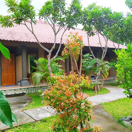 Asih Homestay Pemuteran Eksteriør bilde